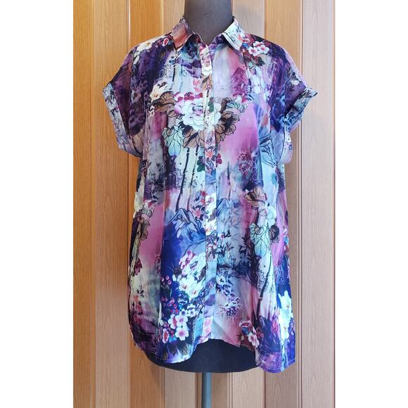 Jeans by Buffalo Tops - Jean's by Buffalo size medium purple floral print button up blouse